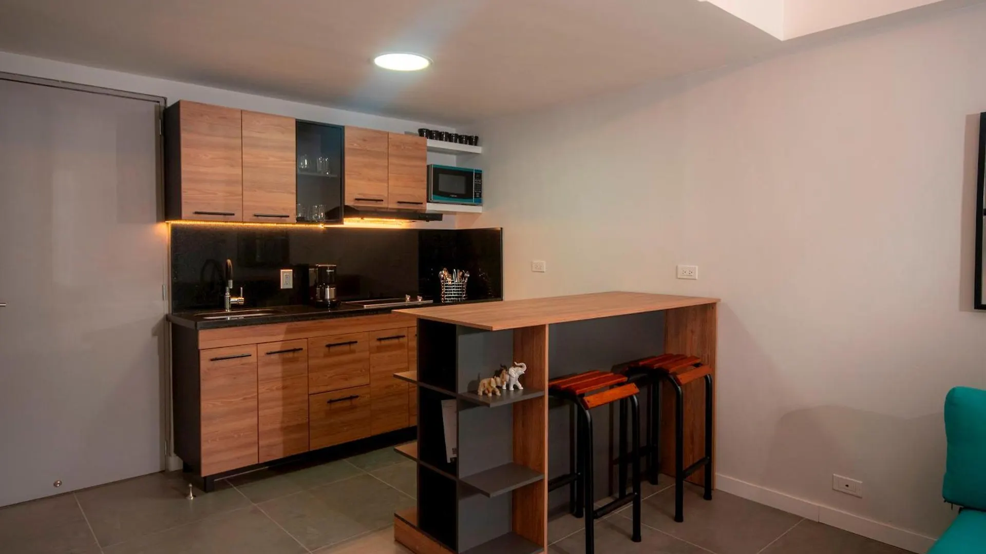 Centrico Apartaestudio En El Parque De Poblado Medellín Kolumbien