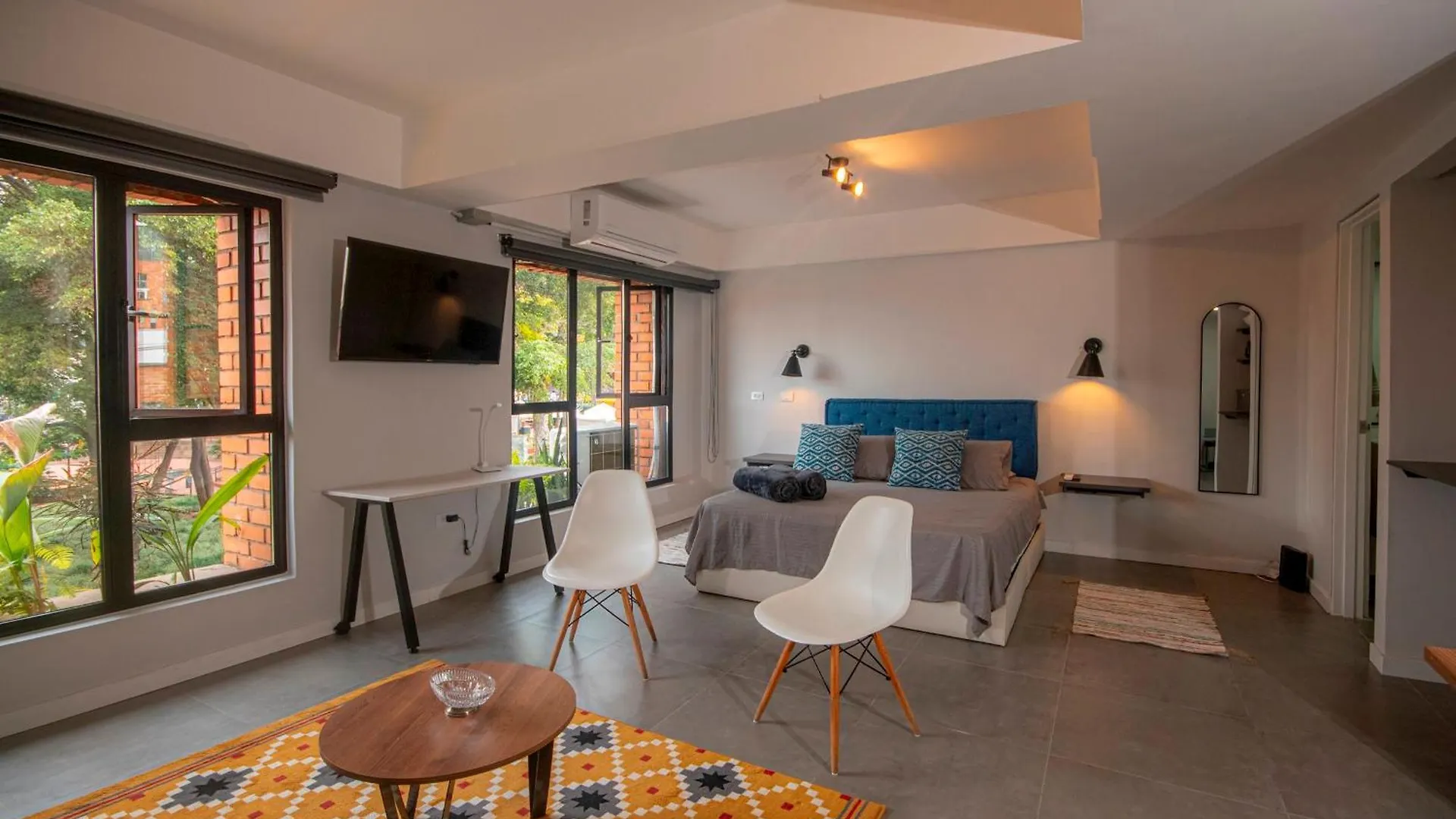 Centrico Apartaestudio En El Parque De Poblado Medellín Appartement